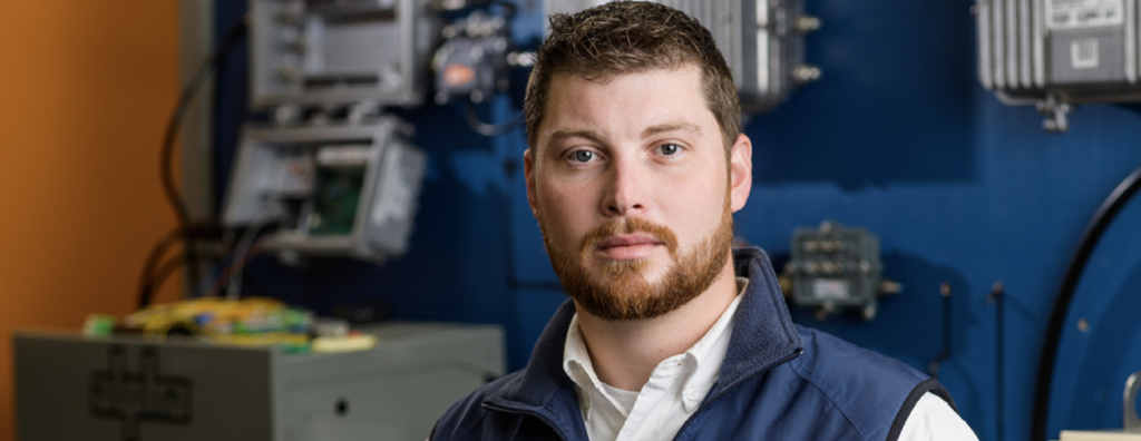 Moore earns Customer Service Award