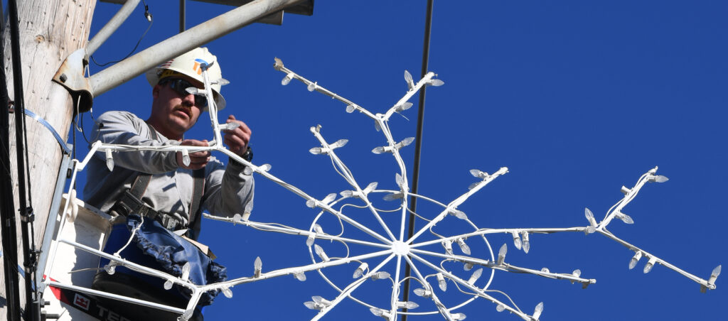 Linemen Spread Holiday Cheer